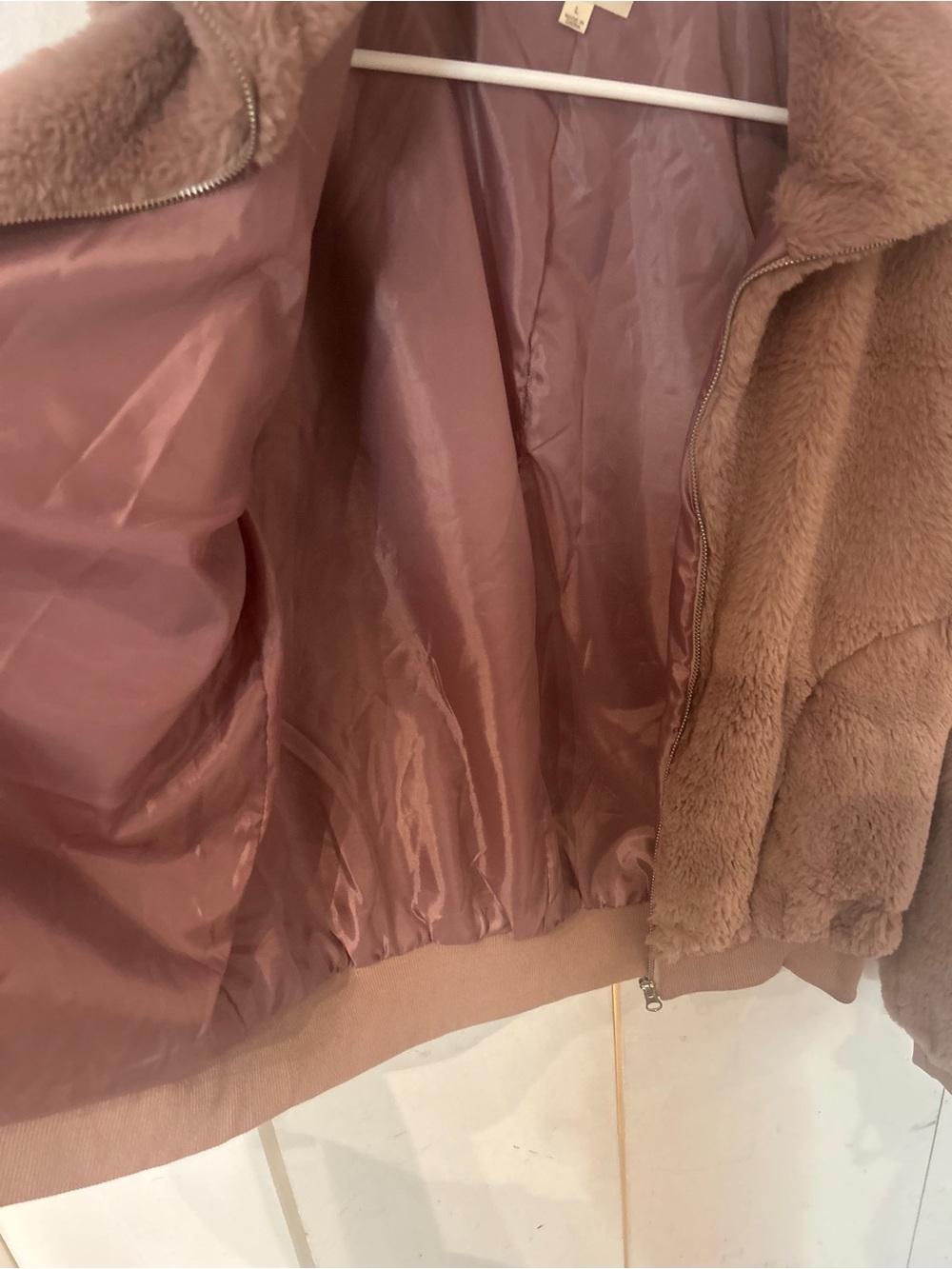 eesome Faux Fur Zip Jacket in Mauve Brown - Picture 9 of 11